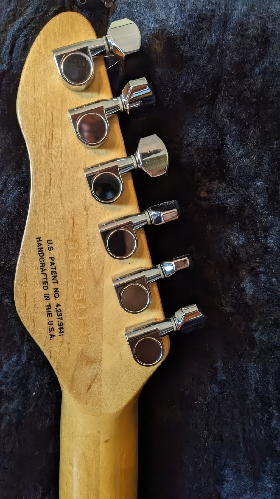 Peavey Generation S-3 1992 – Honeyburst