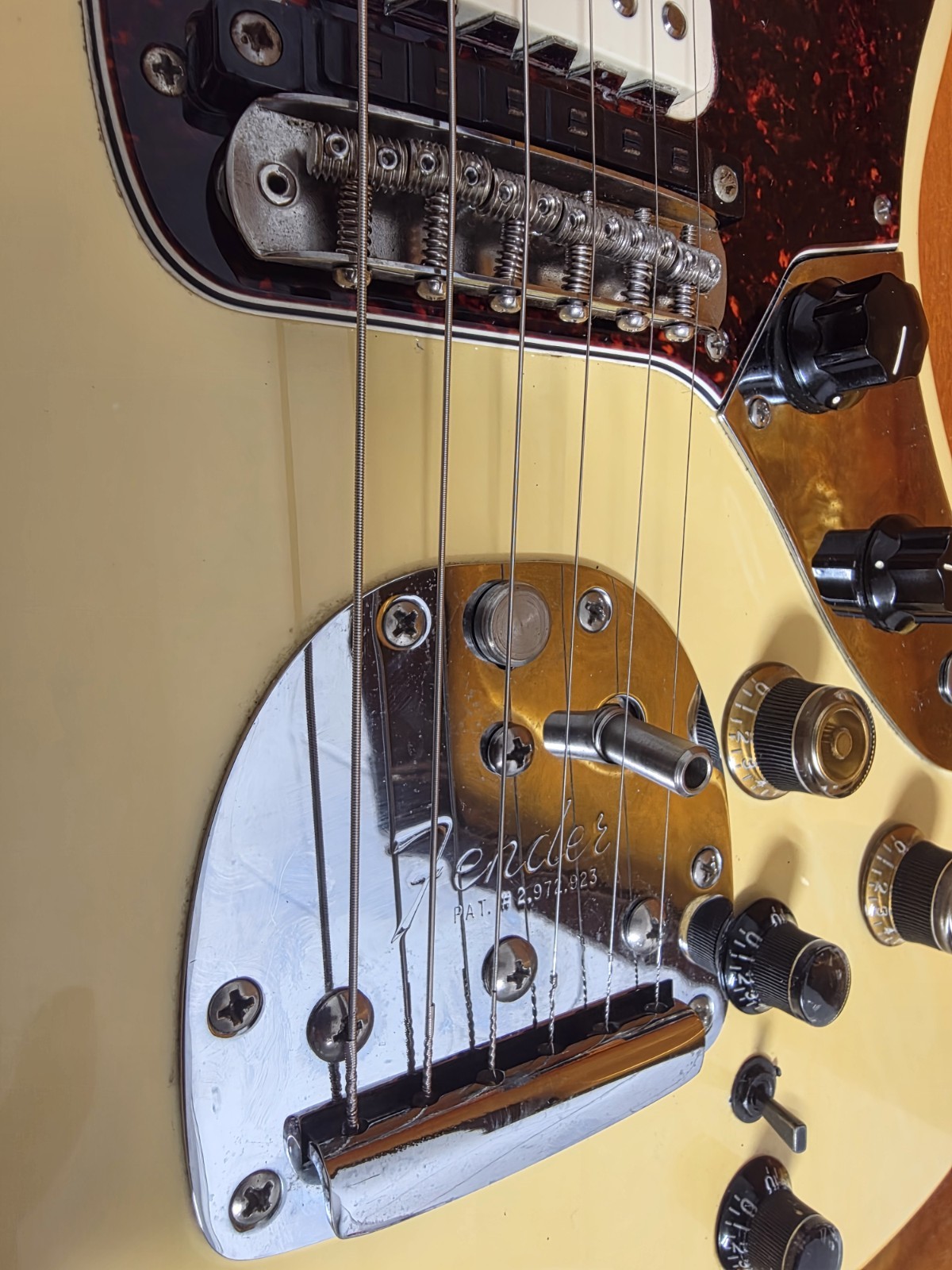 Fender American Vintage ’62 Jaguar 2000 Olympic White