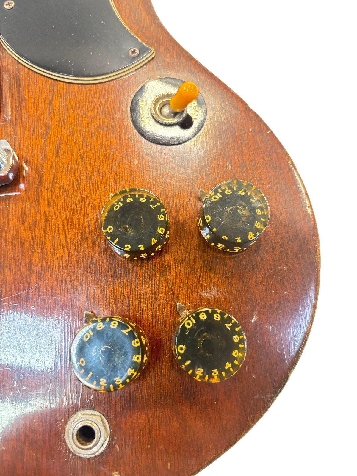Gibson 1970’s SG Standard Right-Handed 6-String Electric Guitar – Walnut Finish