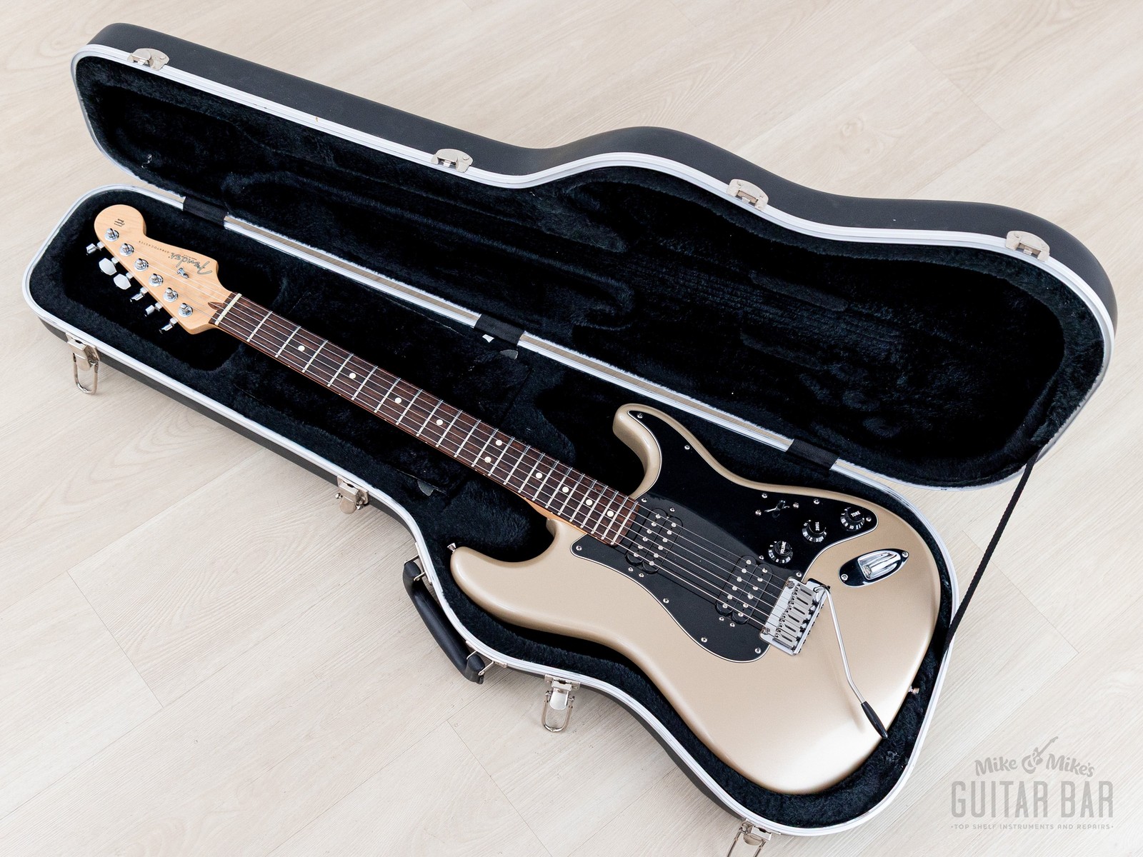 2006 Fender American Stratocaster HH Double Fat w/ S1 & Case, Big Apple