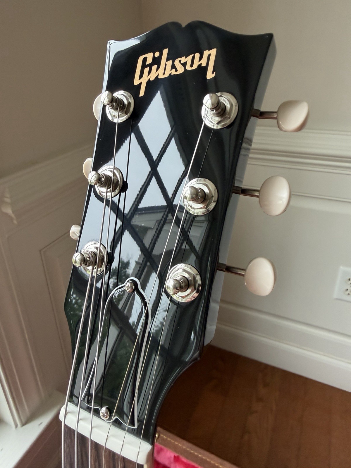 2026 Gibson SG Special – Ebony Black