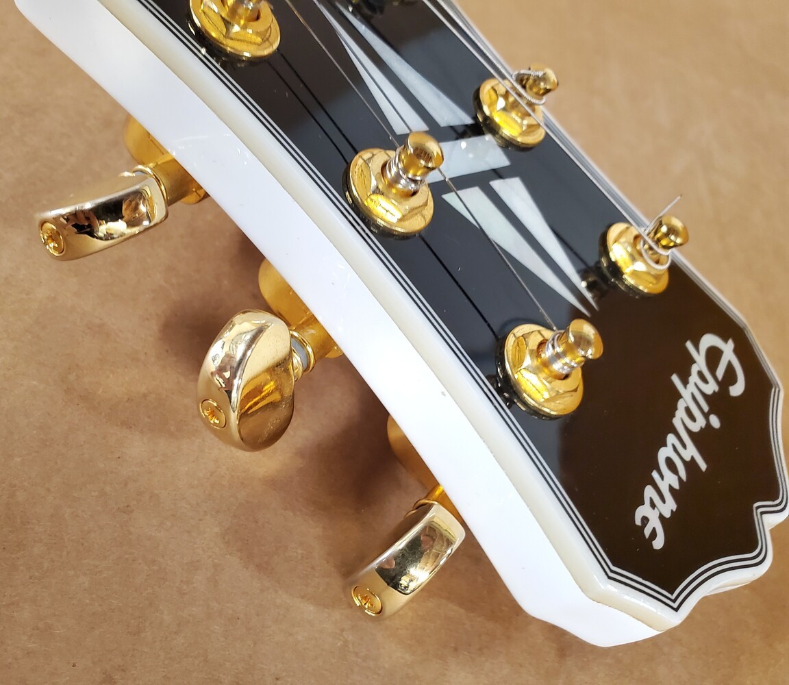 Epiphone Les Paul Custom Pro Electric Guitar w/ Gig Bag – Alpine White