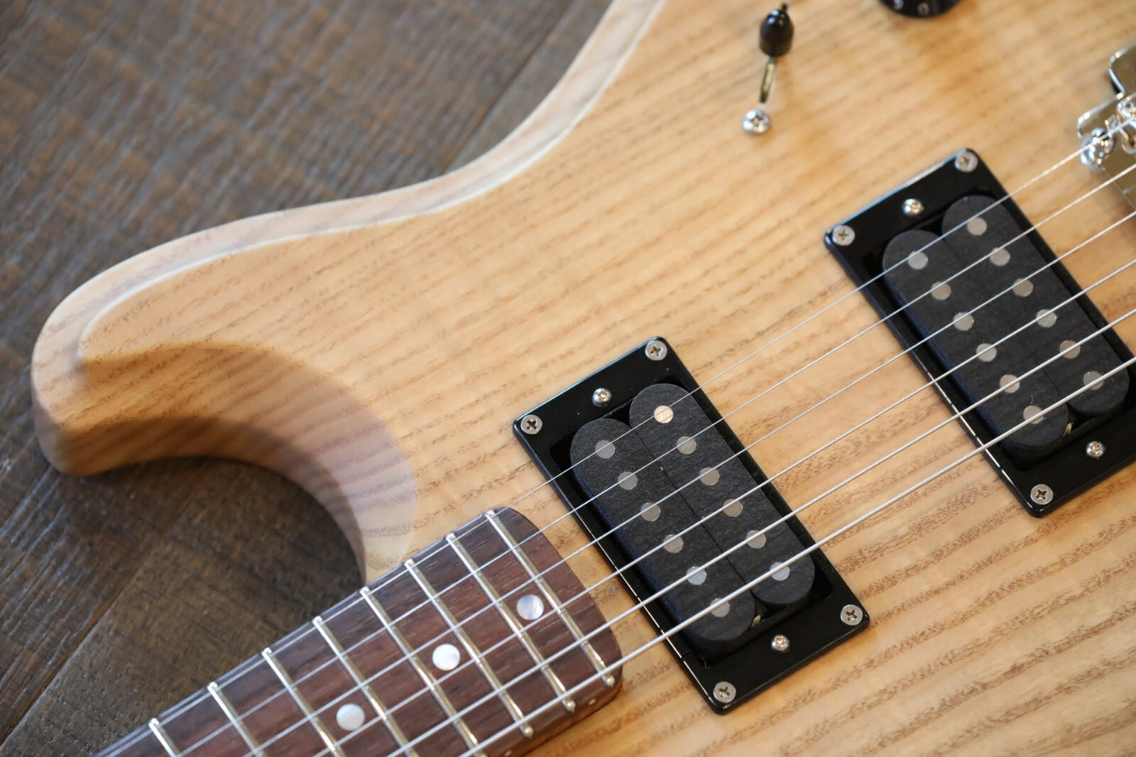 MINT! LaRose Guitars “Wadester” Supernatural w/ Brazilian Board + OHSC & Papers