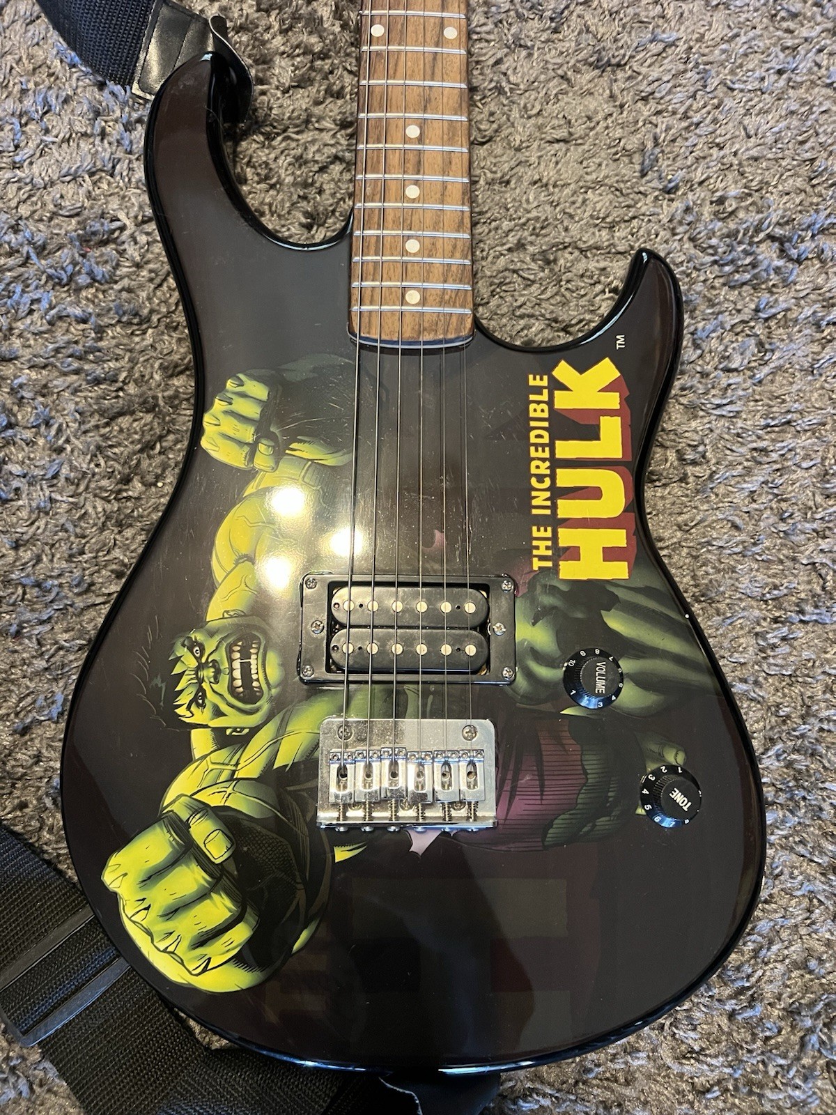 Peavey Marvel Hulk Black Green Full Size Electric Guitar Tested Working Preowned