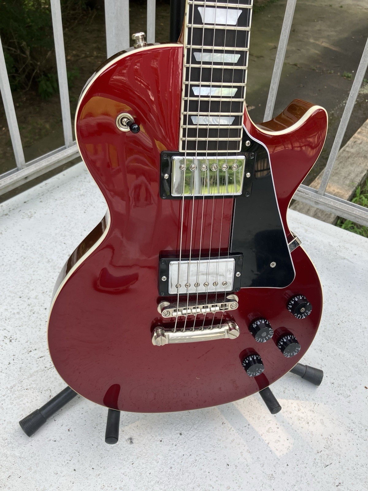 2019 Gibson USA Les Paul Modern sparkling Burgundy / Customized