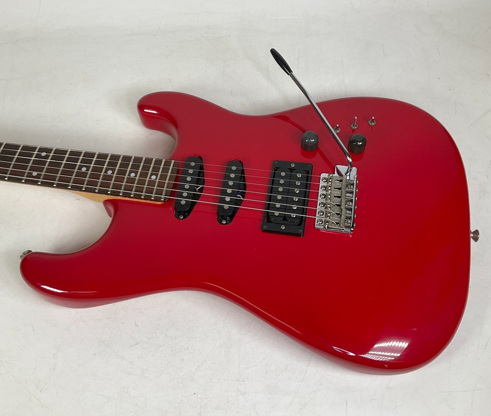 Vintage 1986 Squier Contemporary Fender Stratocaster Electric Guitar Red Japan