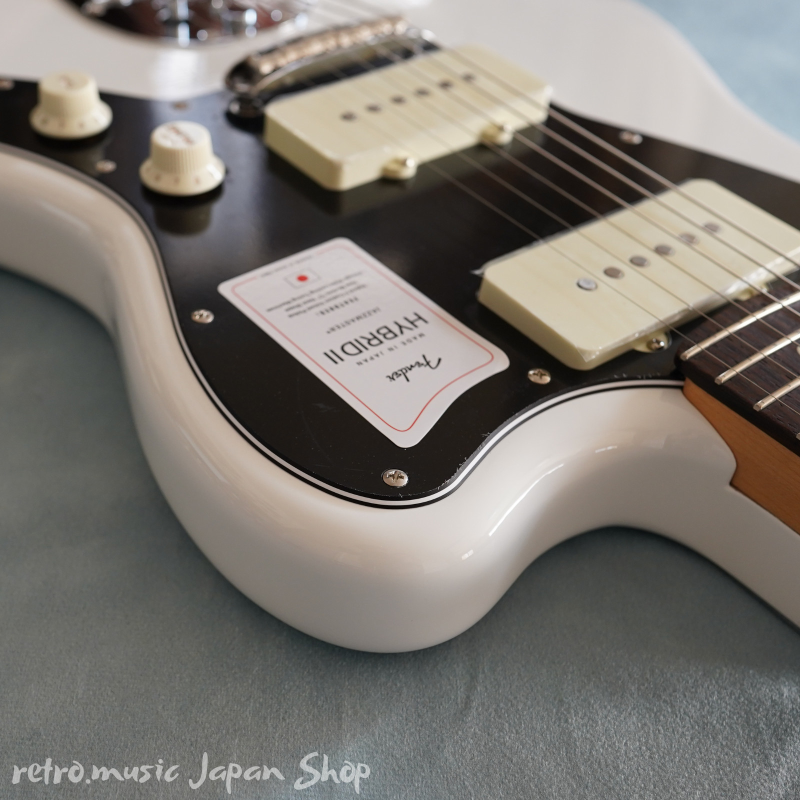 Fender Made in Japan Hybrid II Jazzmaster Rosewood Arctic White Electric Guitar