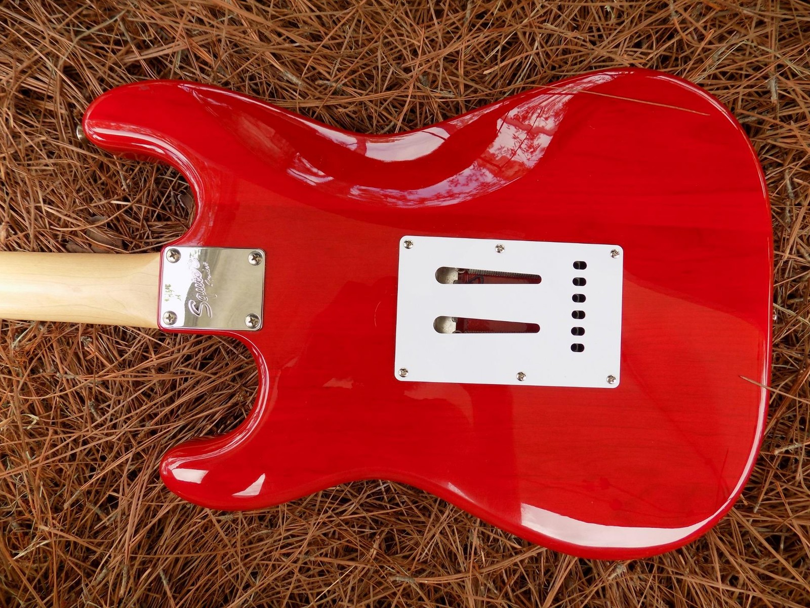 Squier Standard Series Strat, Alnico Pickups, Custom Wiring,Two Point Tremolo