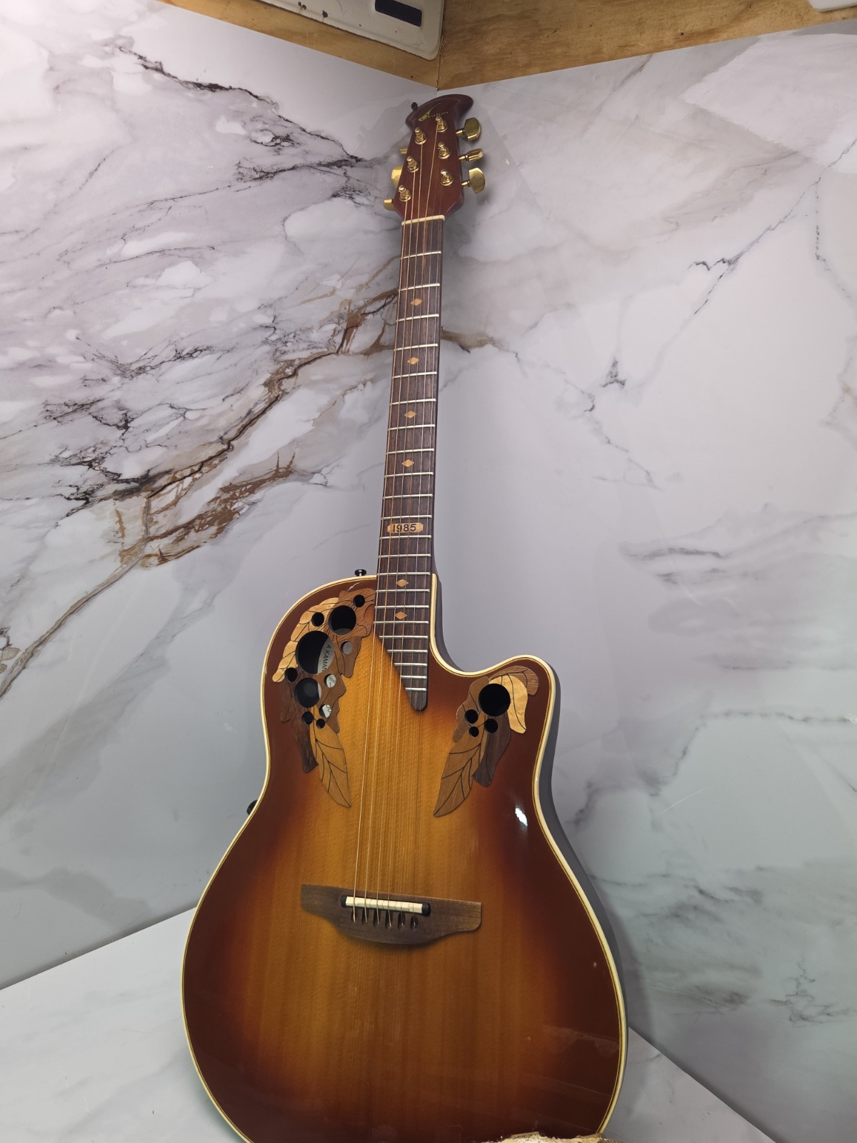 Ovation 85 Collectors Series Owned by Mick Jones FOREIGNER 1985 Sunburst Guitar