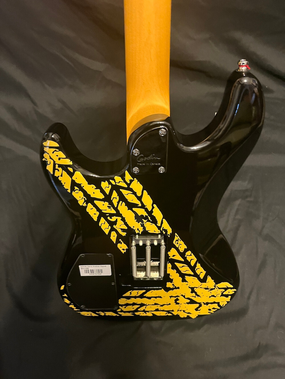 Godin Honeymoon Suite Derry Grehan Signature Tread 1-Tread Custom Graphic Guitar