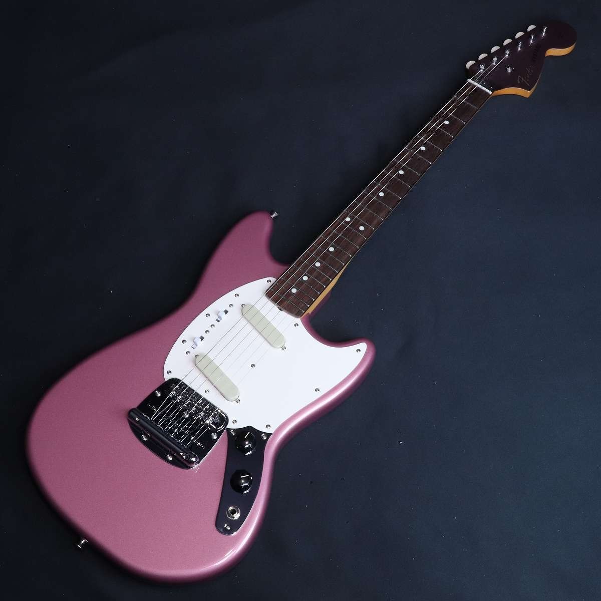 Fender Made In Japan FSR 2026 Traditional II 60s Mustang Burgundy Mist Metallic