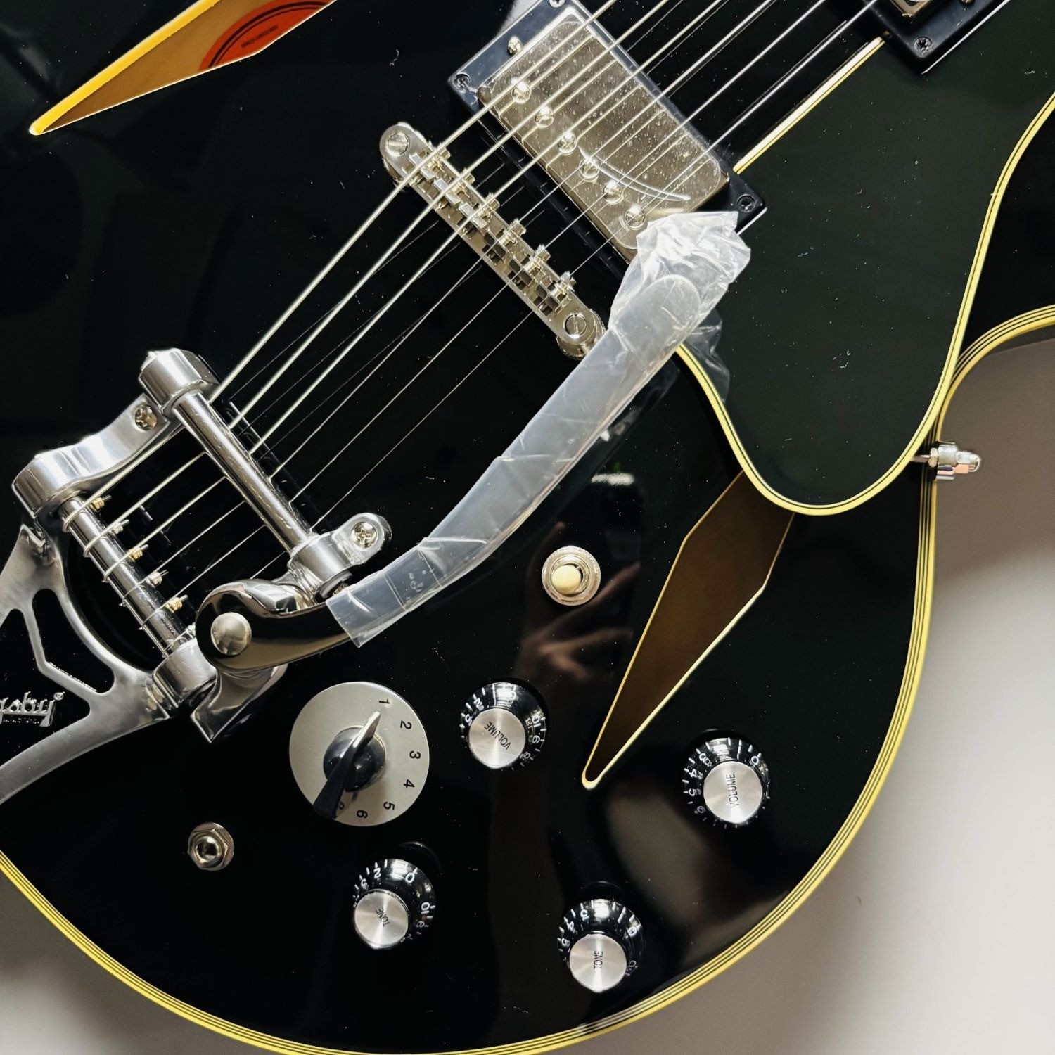 Epiphone Shinichi Ubukata ES-355 Signature Ver.02 Ebony Bigsby Gibson 57 Classic