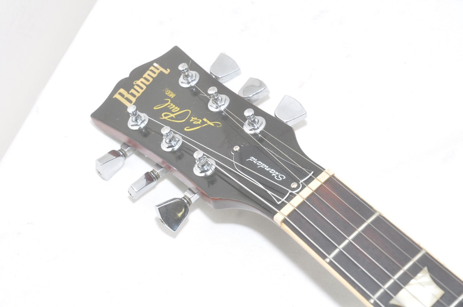 Bunny lespaul Model FERNANDES FLG-70 1977 Electric guitar RefNo 7683