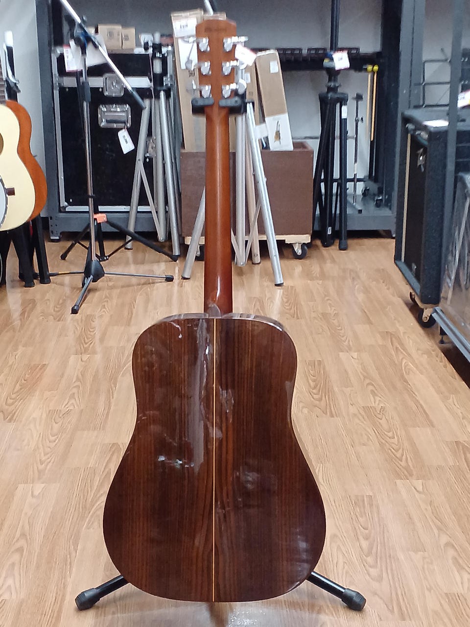 Morris M-81 Acoustic Electric Guitar B-BAND A2 Pickup Natural w/ Gig Bag