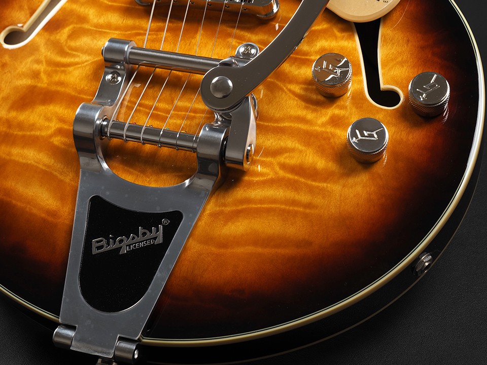 Gretsch G5655T-QM Electromatic Center Block Jr. Single-Cut Quilted Maple with Bi