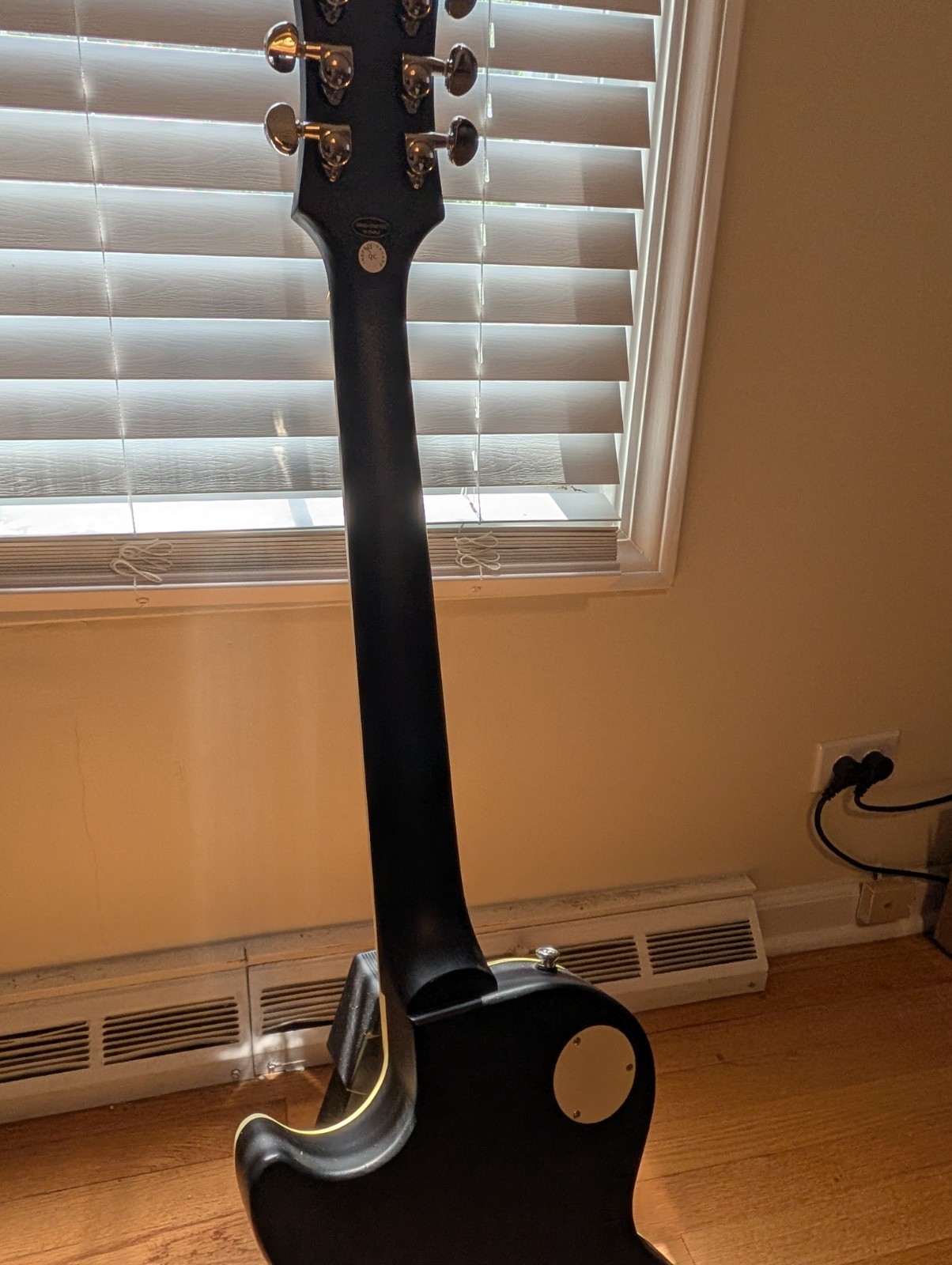 Epiphone Les Paul Traditional Pro III – Ebony + Gigbag
