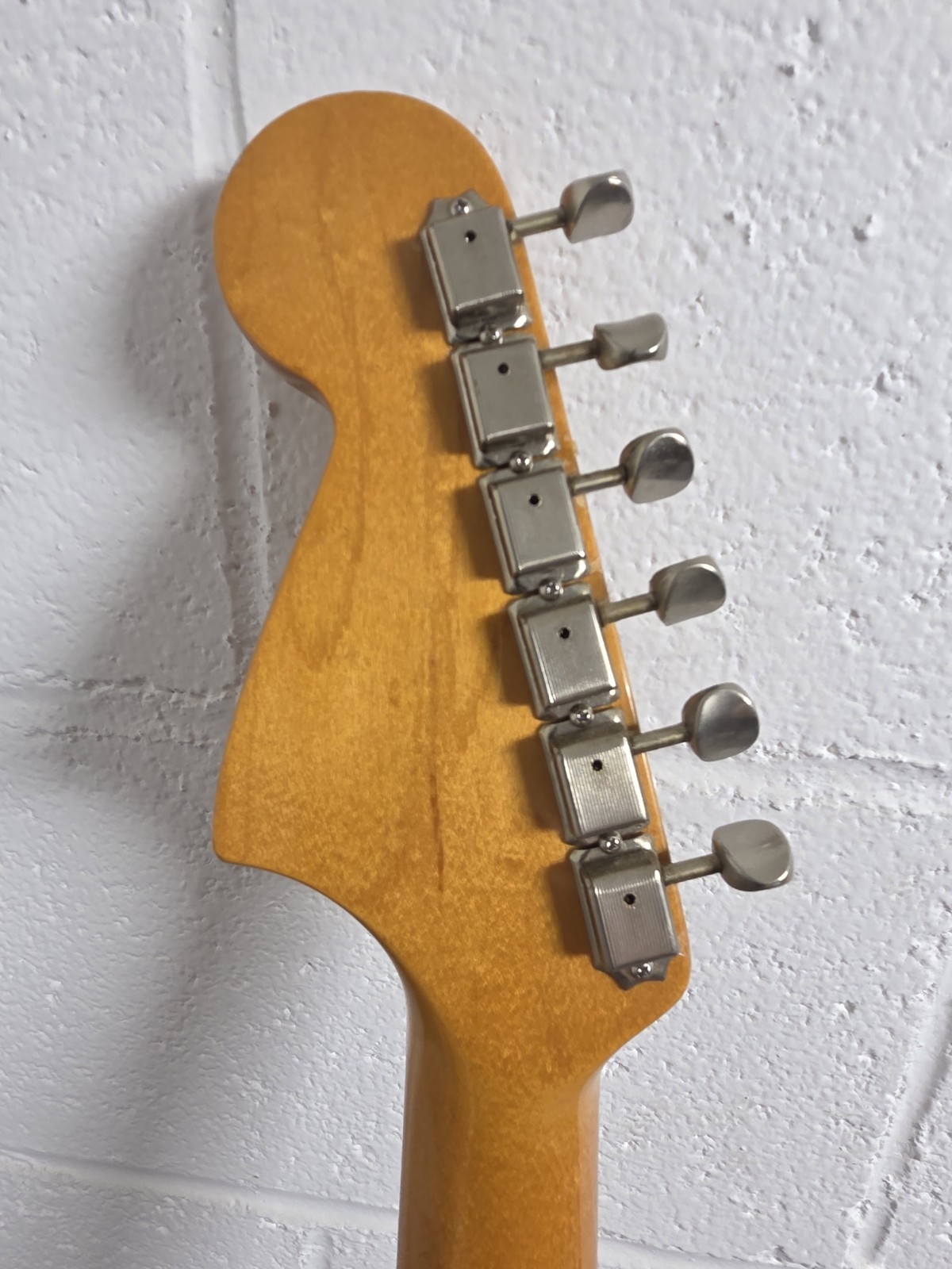 Fender American Vintage ’62 Jaguar 2000 Olympic White