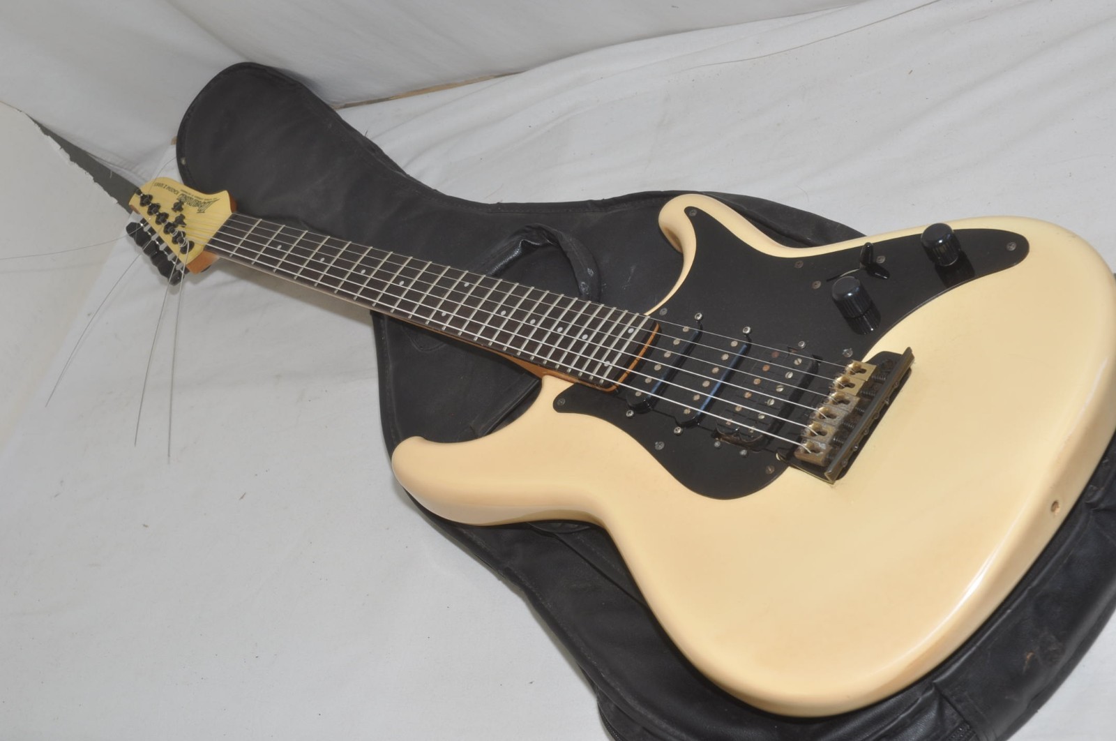 Ibanez ROADSTAR II RG50 SSH 1985 Electric Guitar RefNo 7792