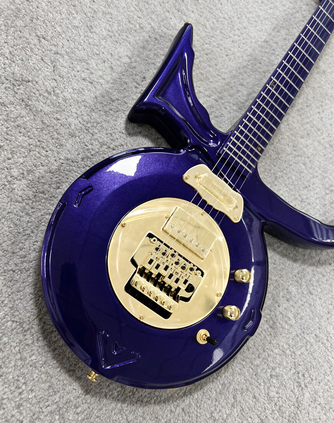 US Warehouse Purple Prince “Love Symbol” Style Electric Guitar Gold Hardware