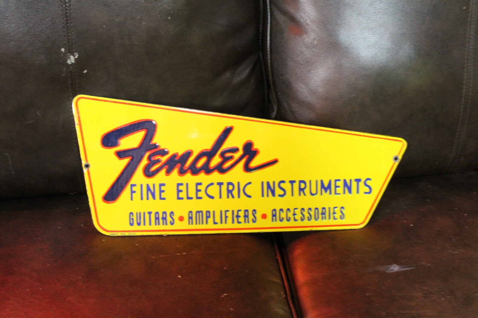 RARE LARGE FENDER GUITAR AUTHORIZED DEALER PORCELAIN METAL SIGN AMP ROCK BEATLES