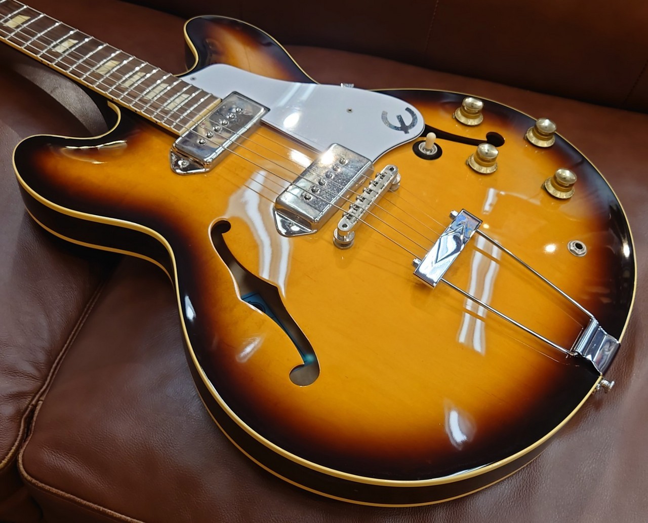 Epiphone John Lennon 1965 Casino -Sunburst- 2.84Kg 2000’Sused Safe delivery from