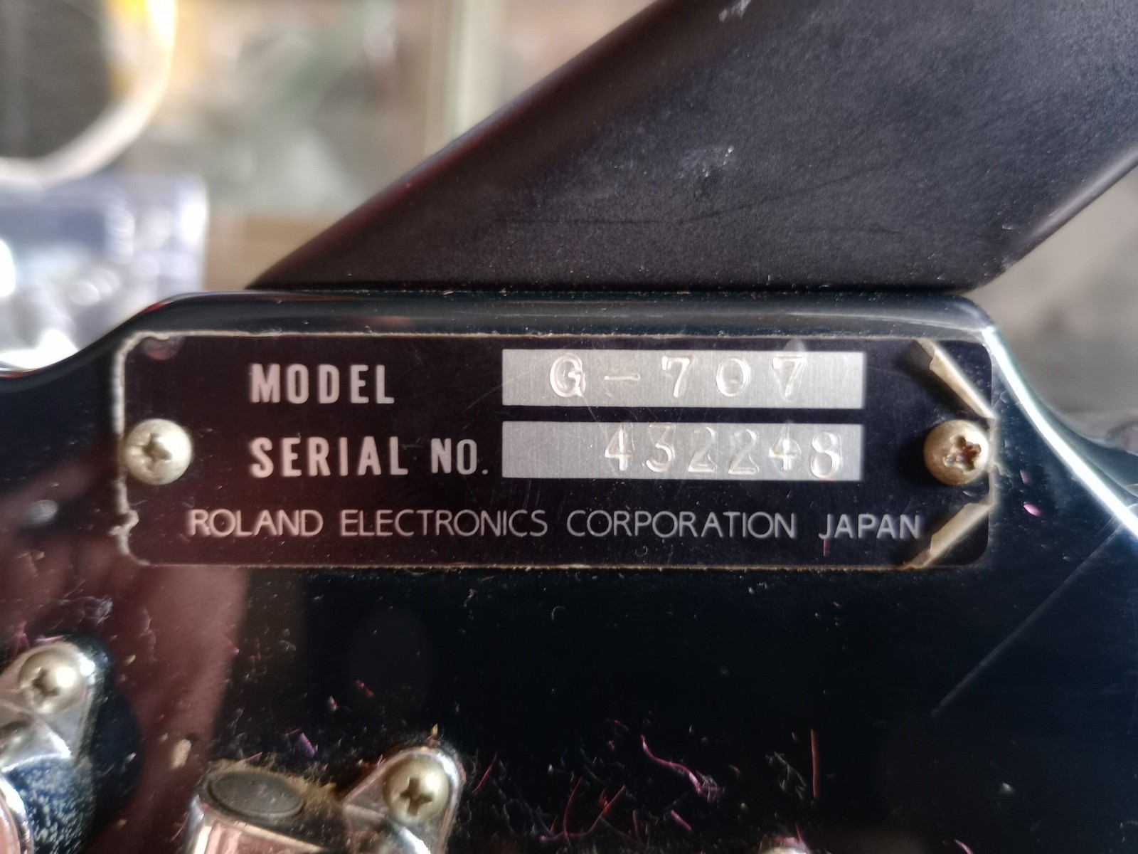 Roland G-707 1980s Silver w/Original Hard Case *** FREE SHIPPING ***