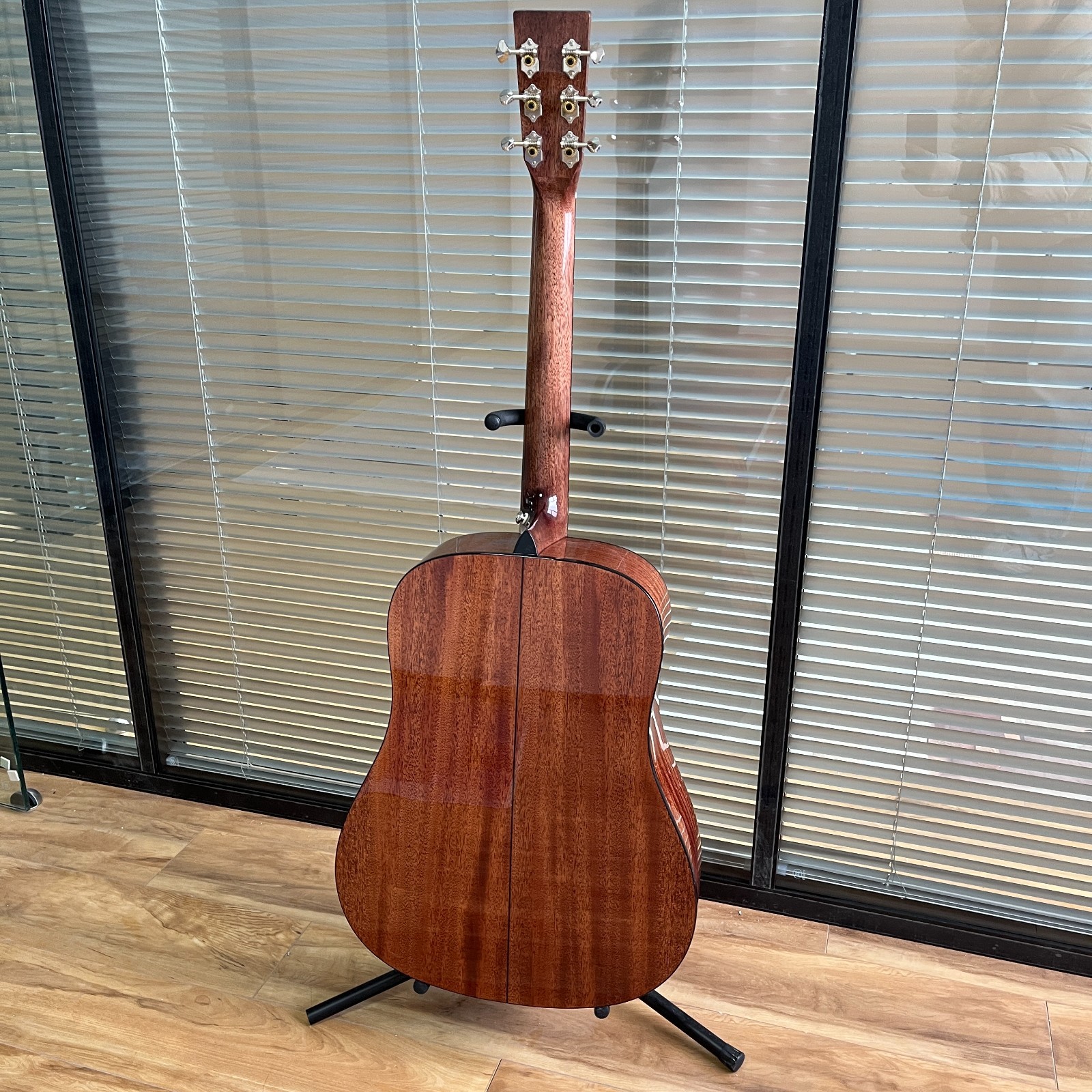 Ship US D-18 Acoustic Guitar 41″ Full Size Solid Wood Body Black Pickguard