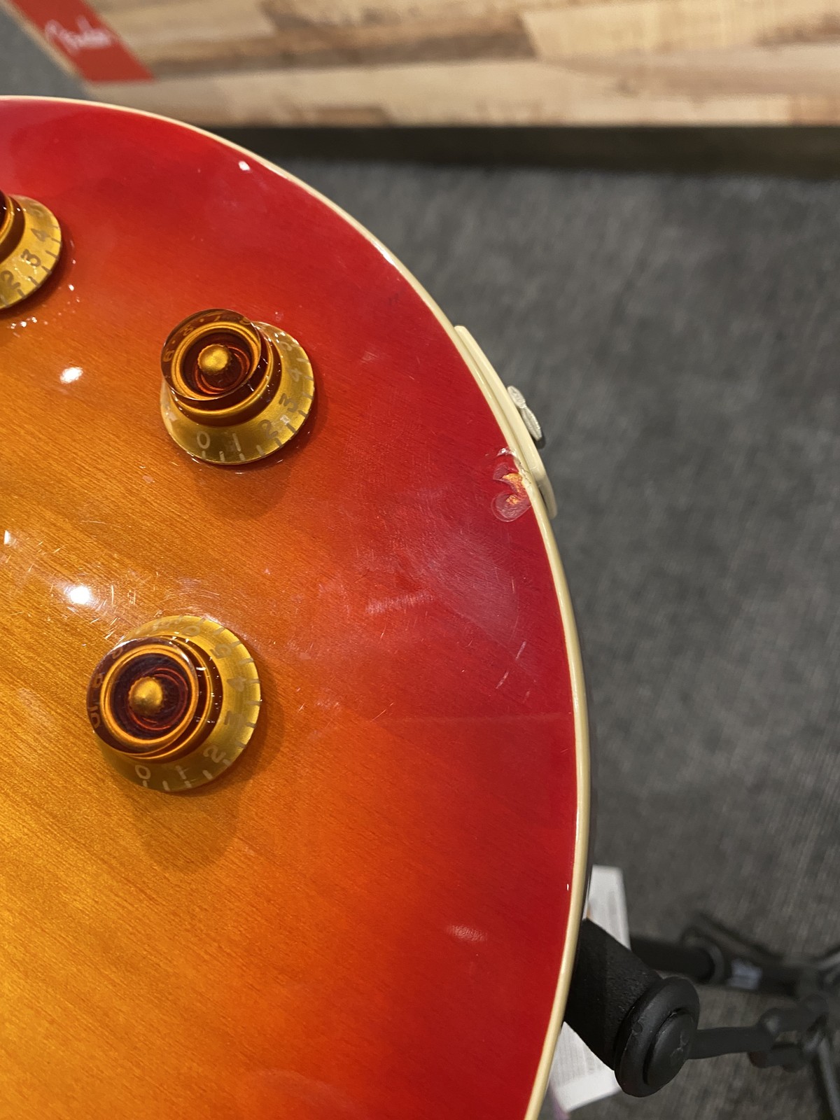 Very Good Epiphone Les Paul Standard Electric Guitar, Rosewood Fingerboard, Heri