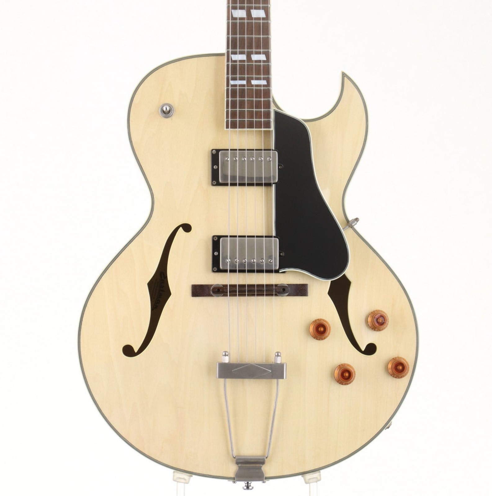 Eastman AR-175CE/D Thin Body Blonde Used Maple Body Blonde w/Soft Case
