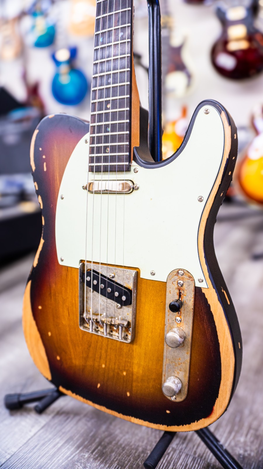 AIO TC3 Relic Electric Guitar -3 Tone Sunburst ( Mint Pickguard ) GS-041