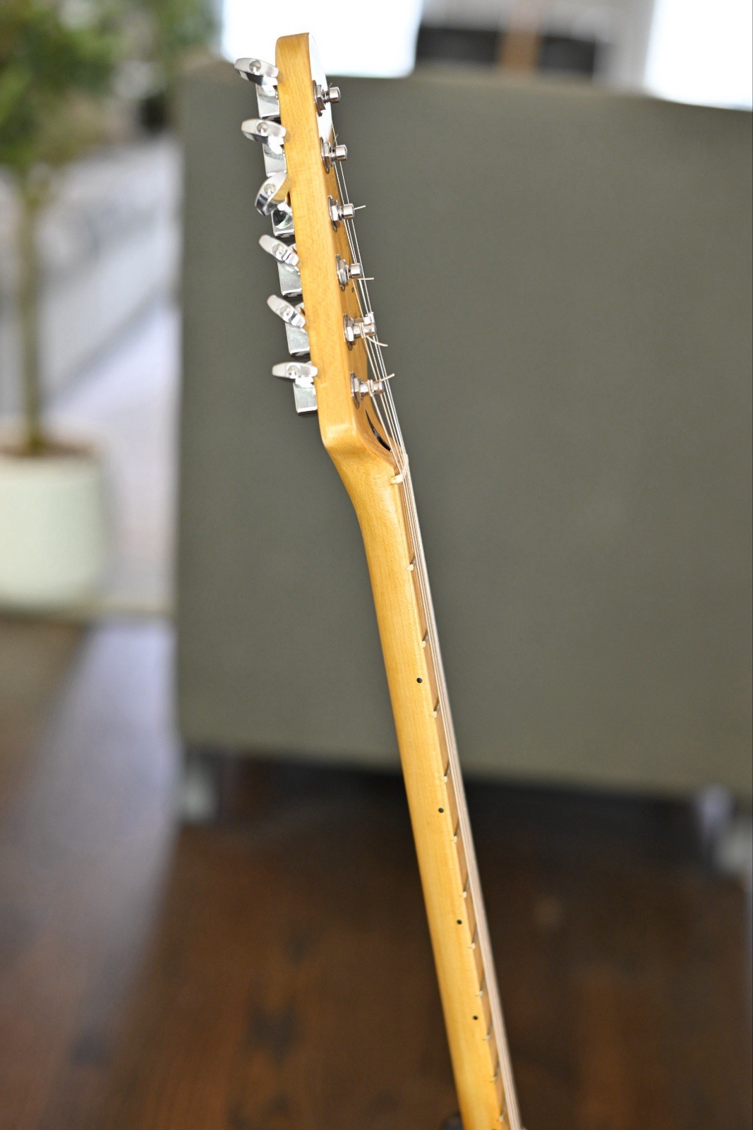 Fender Stratocaster Black Electric Guitar Right-Handed Nitro Neck
