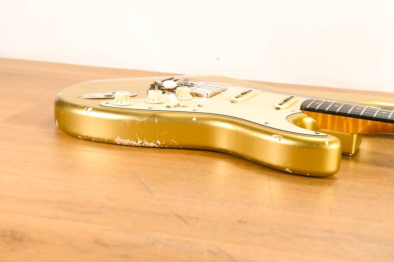 TMG Dover Custom S-Style HSS – Aged Aztec Gold CG014HR