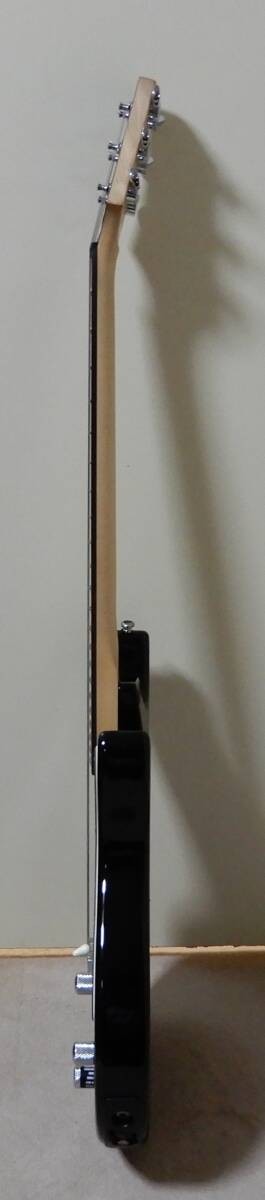 Electric Guitar Line 6 Variax 500 Modeling Black with Soft Case