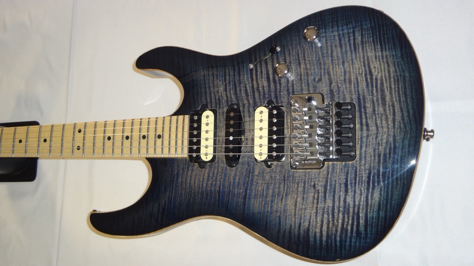 Suhr Modern Pro M6 – Faded Whale Trans Blue Burst – Special Run – Gotoh Floyd