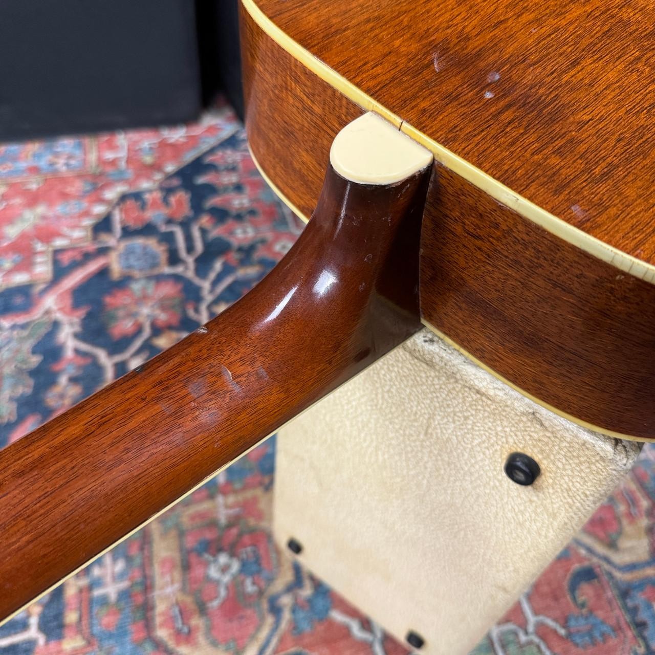 *Video* 1960’s Kay N-1 Hollowbody w/Fralin P-90 Mahogany