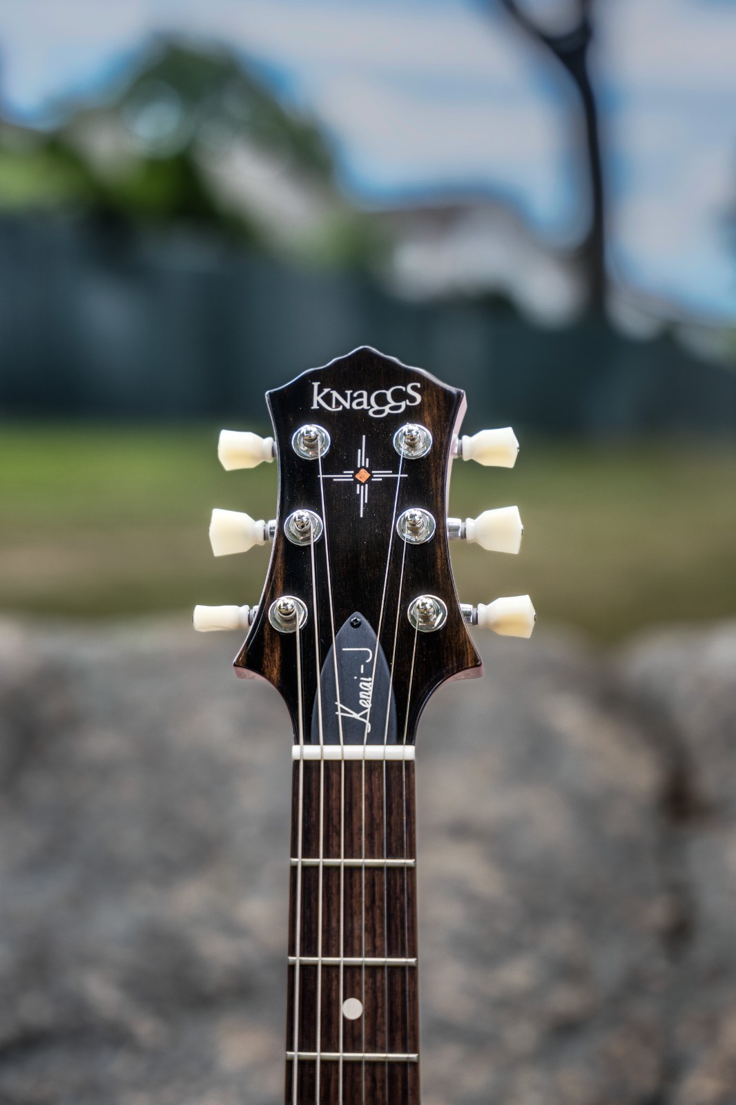 Knaggs Kenai J-Pink Ice-Limited Batch Run