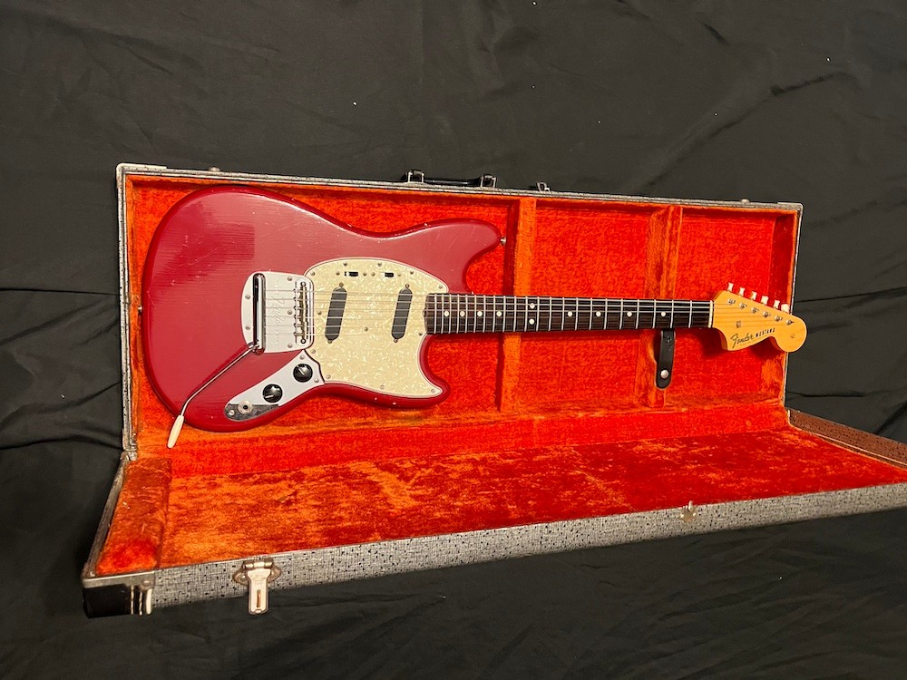 1966 Vintage Fender Mustang Guitar in Dakota Red W/OHSC