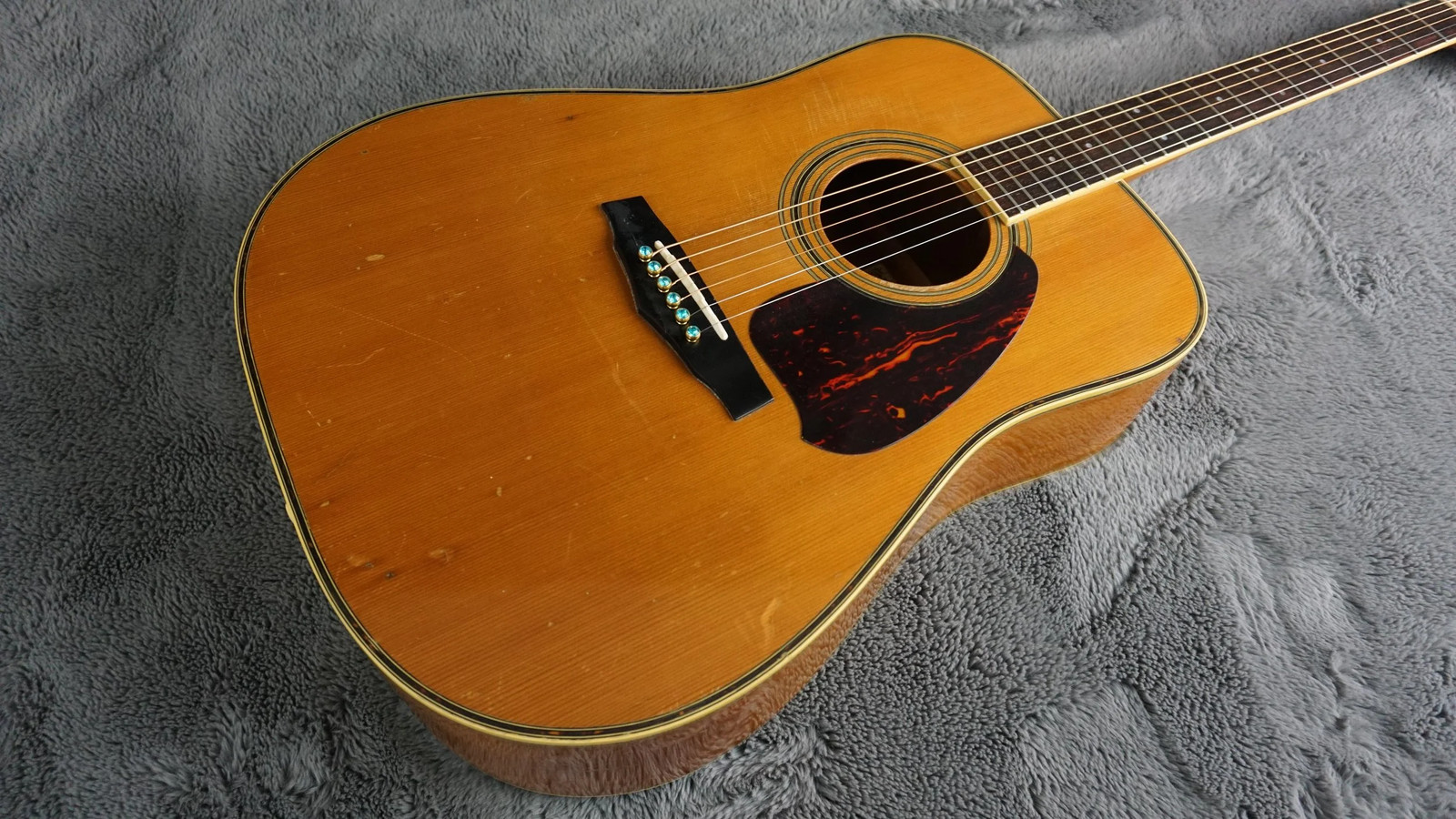 Ibanez NW-30 1983 – Natural Wood all Cedar