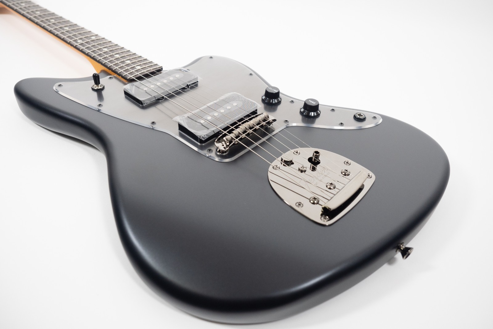Fender Hybrid II 2026 Collection Jazzmaster Matte Phantom Black Satin Metallic