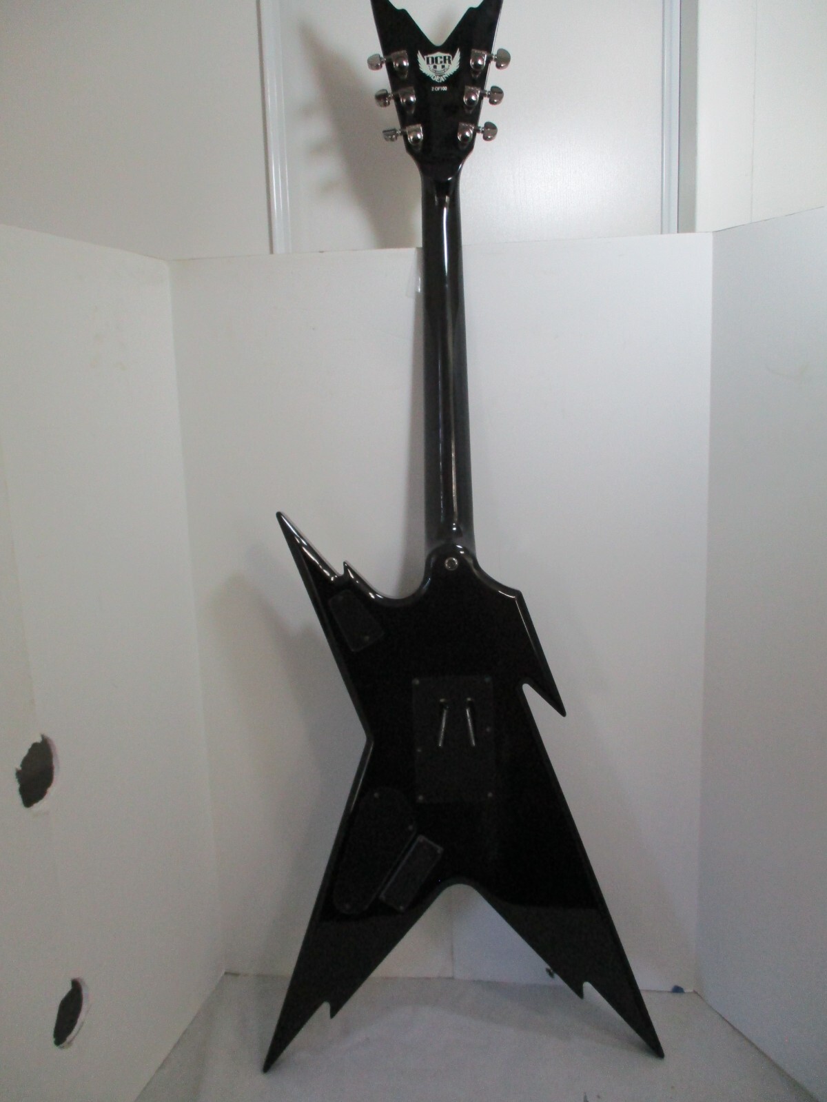 Dean RZR 255 Razorback guitar black/brown (#2 of 100) with EMG’s