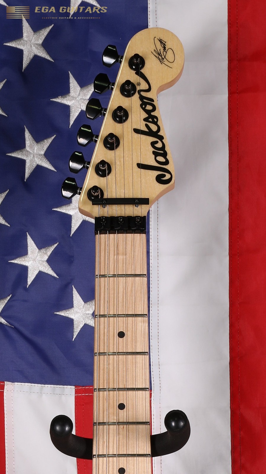 Jackson X Series Adrian Smith Signature SDXM – Snow White