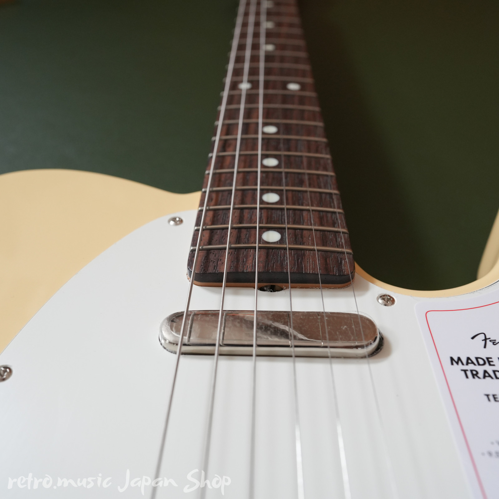 Fender Made in Japan Traditional 60s Telecaster Vintage White Electric Guitar