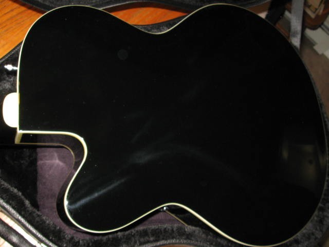 GRETSCH G5120 BLACK 2011 MINT W/BLACK HARDSHELL CASE #625-4