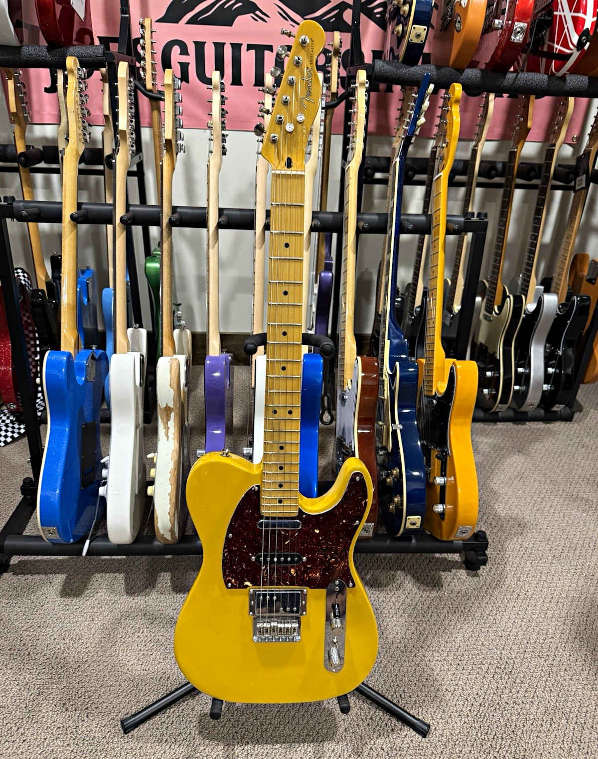 Fender Telecaster 2011 Modern Player HSS w/Coil Tap, Custom Rex Gold Paint