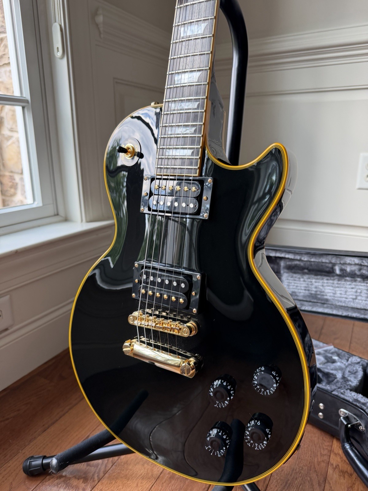 2014 Epiphone Les Paul Custom Classic – Ebony Black