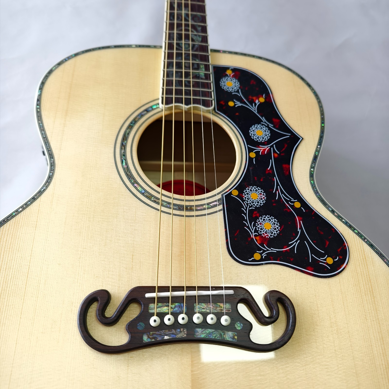 Natural Finish SJ-200 Style Jumbo Acoustic Guitar, Spruce Top & Abalone Inlays