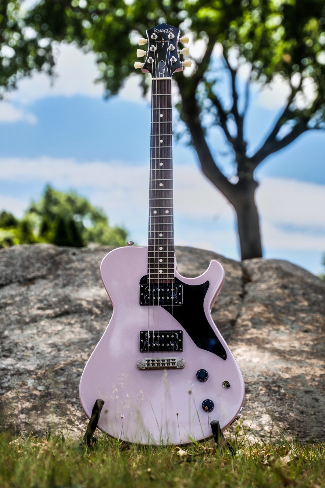 Knaggs Kenai J-Pink Ice-Limited Batch Run