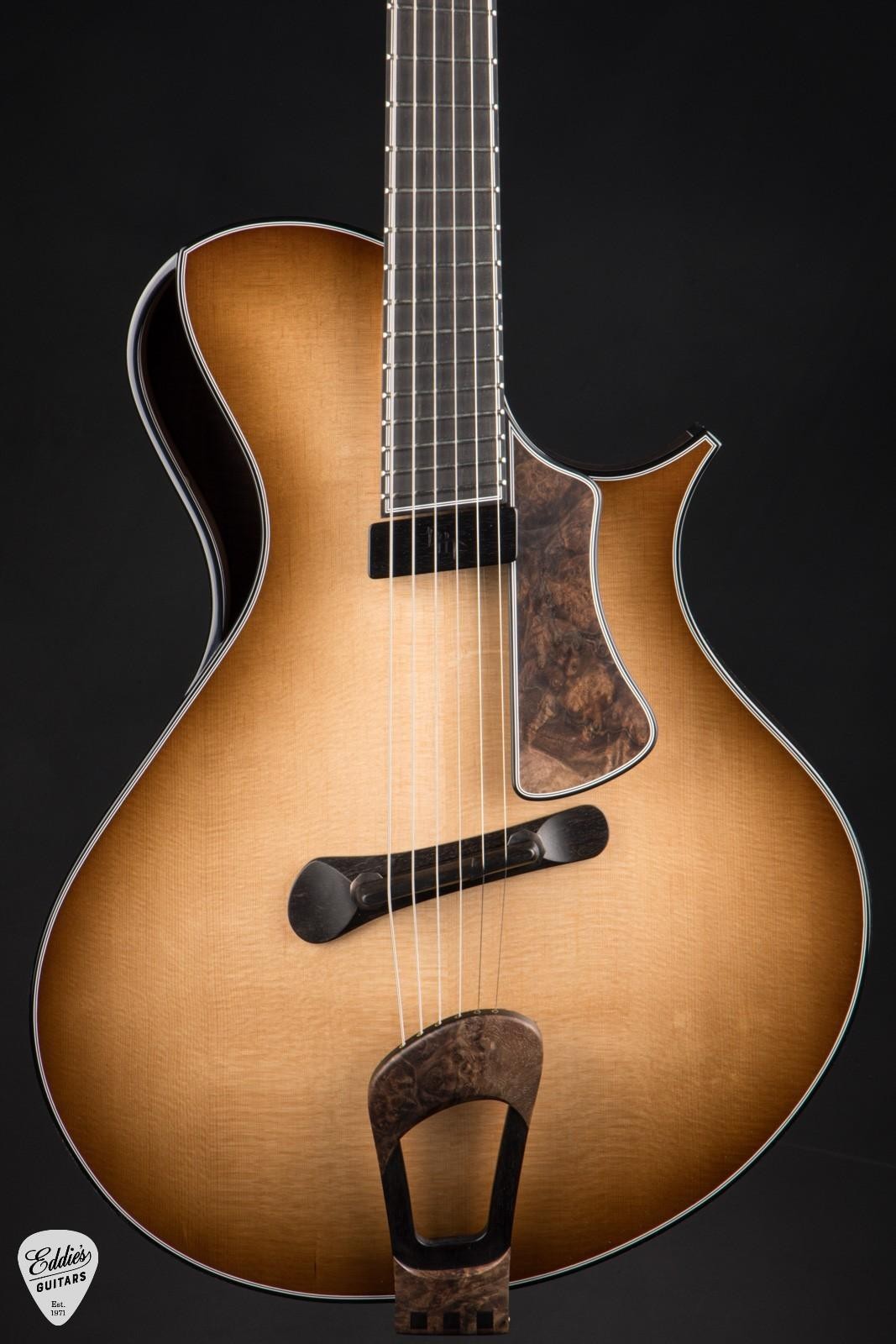 LHT Guitars Fugue – Walnut & Maple