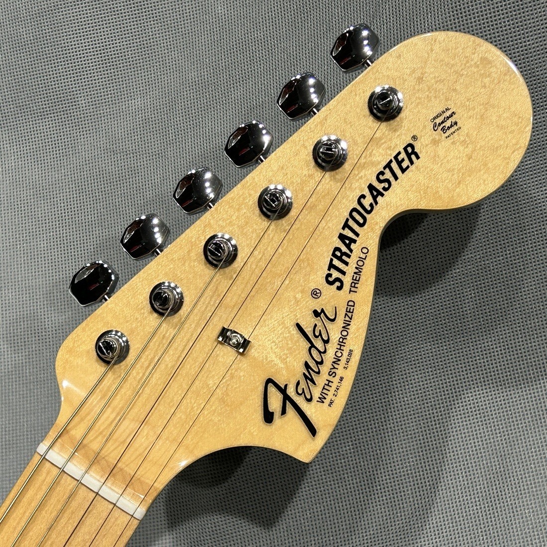 Fender Made In Japan Limited Black Paisley Approx. 3.4Kg Safe delivery from Japa