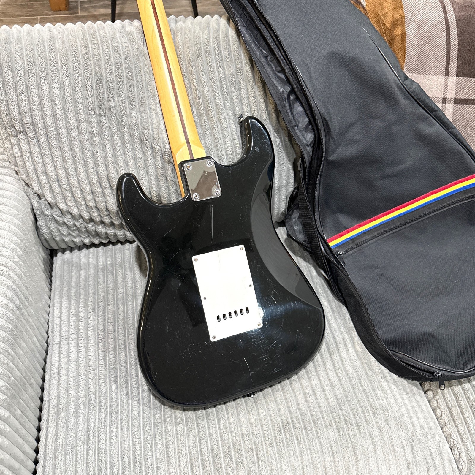 Johnson JS-800 Strat Electric Guitar Black Pearloid Guard w/ EMG Designed Pickup